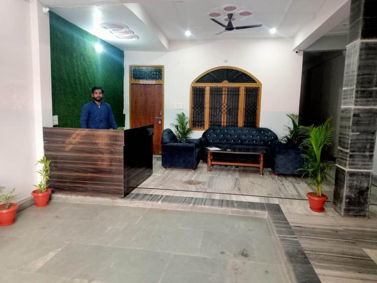 Ramayan Inn Pg Prayagraj Exterior photo